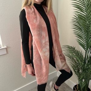 Pink tie-dye shawl